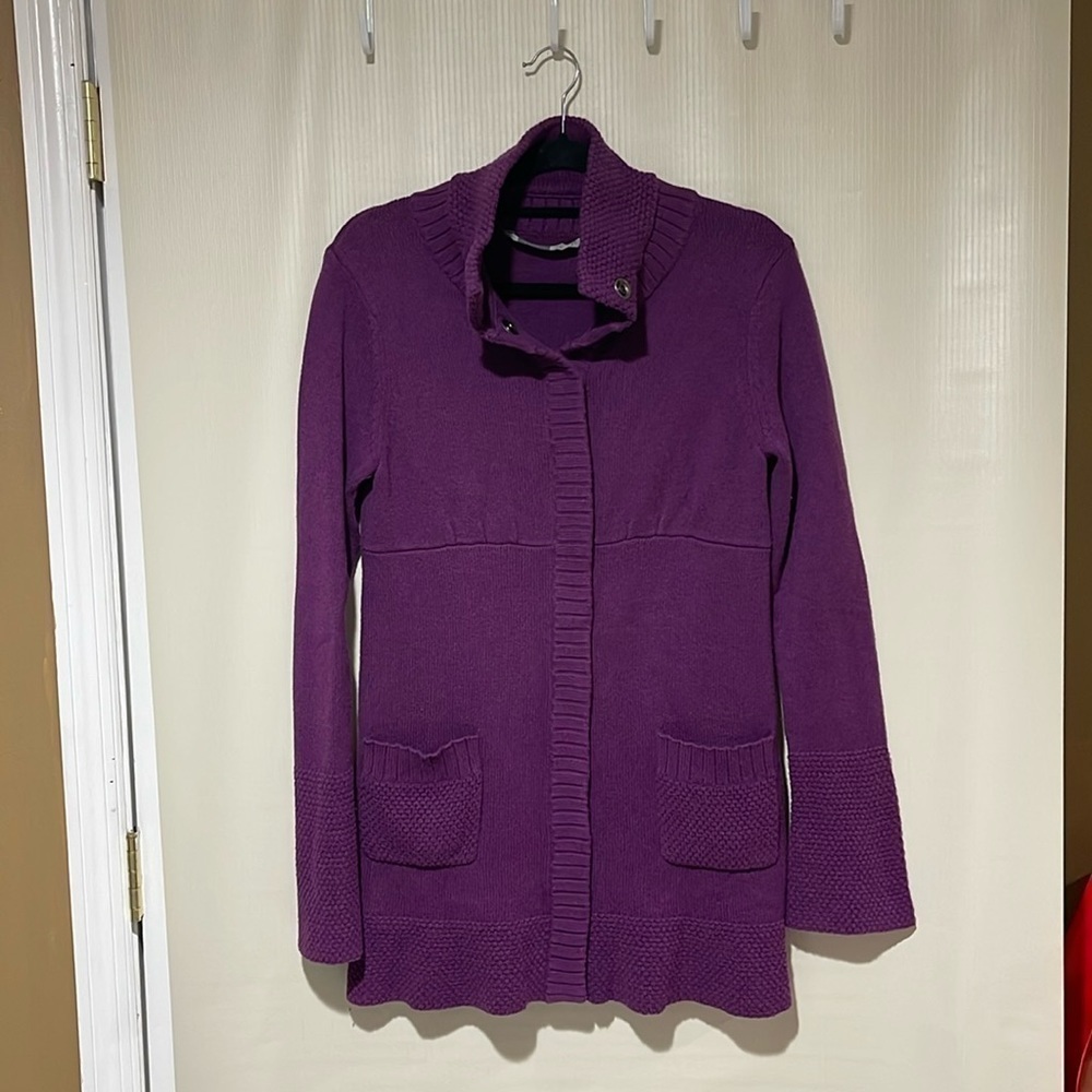 ATHLETA Women’s Button Up, Long Sleeve Sweater Cardigan Size Medium